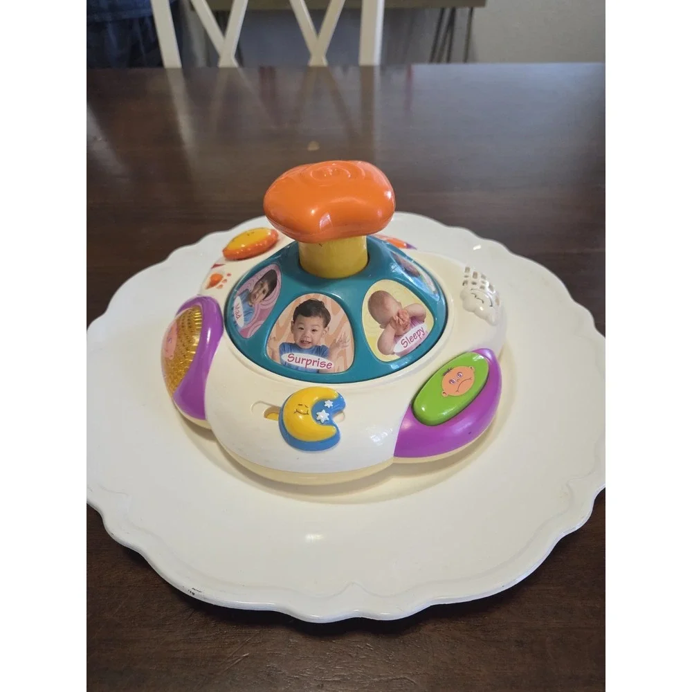 VTech Baby BrainyWorks Right Brain Baby Face spin toy